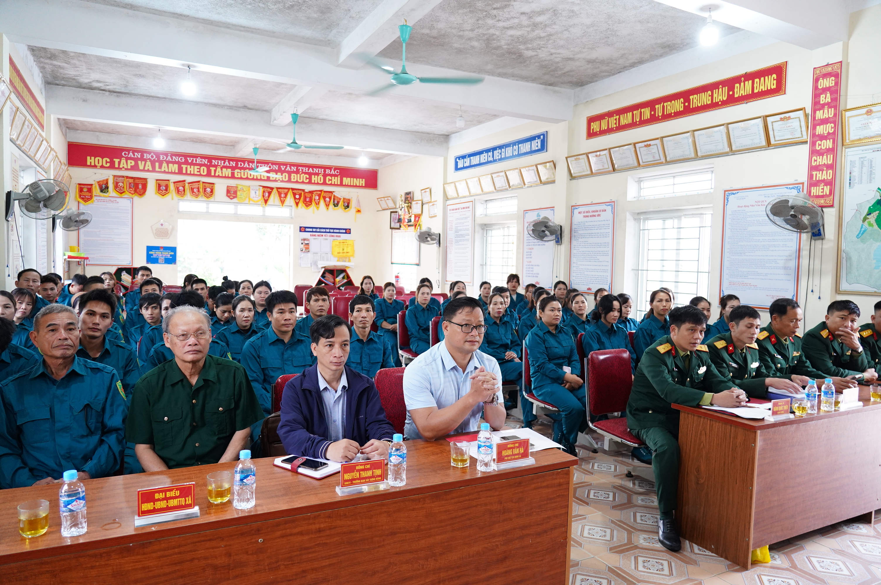 Cổ Đạm: Khai mạc lớp huấn luyện dân quân tự vệ năm thứ nhất