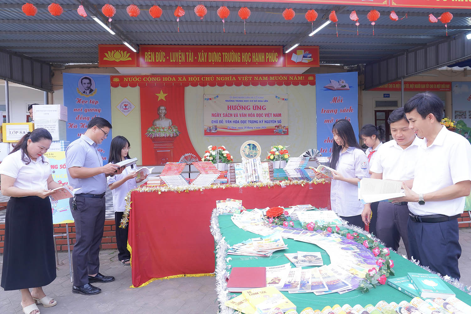 Trường THCS Hoa Liên hưởng ứng Ngày Sách và Văn hóa đọc Việt Nam
