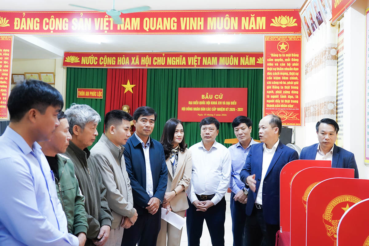 Phó Bí thư Thường trực Tỉnh ủy kiểm tra công tác chuẩn bị bầu cử tại xã Cổ Đạm