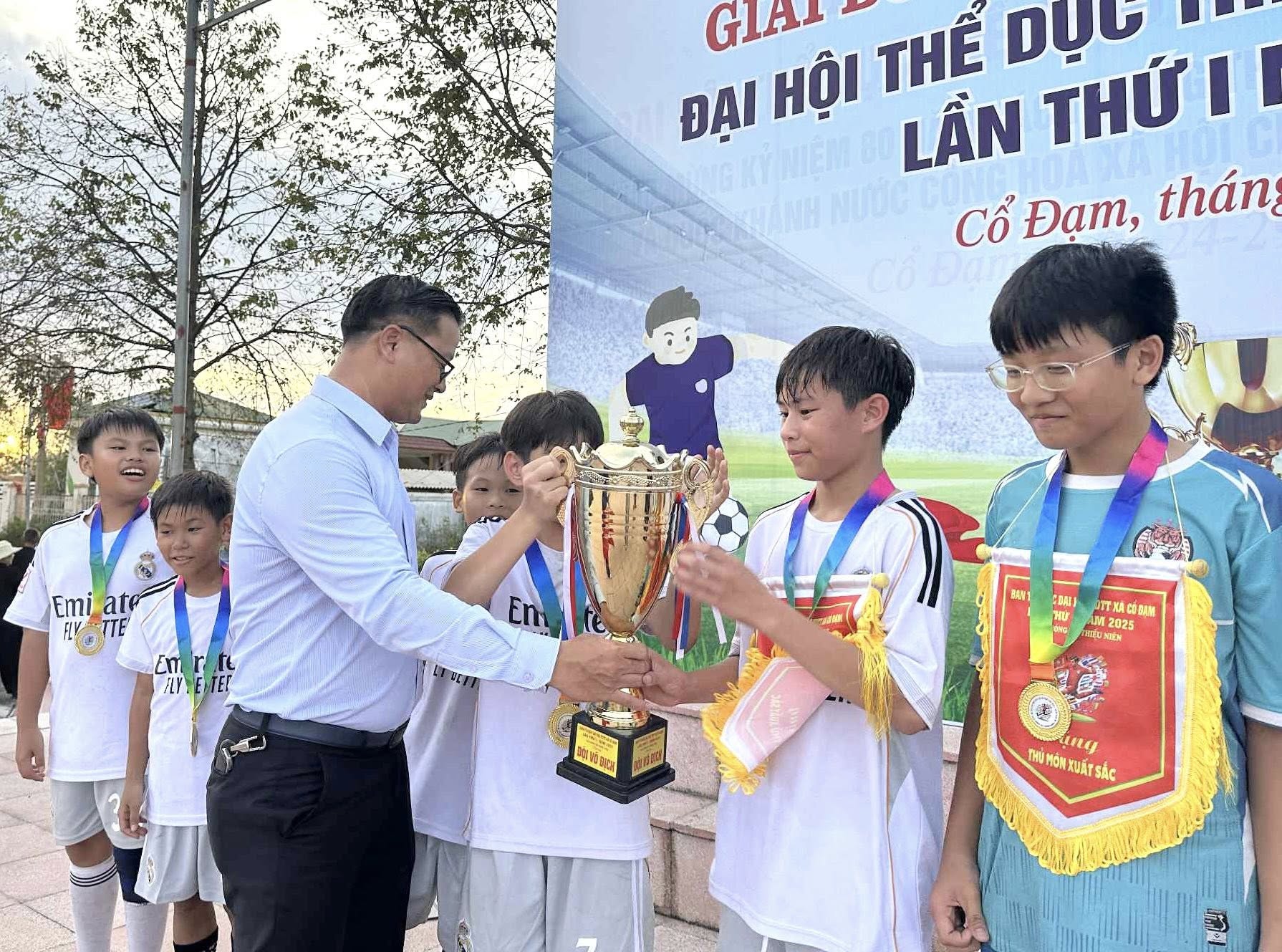 Giải Bóng đá nam thiếu niên – Đại hội Thể dục Thể thao xã Cổ Đạm lần thứ I thành công tốt đẹp