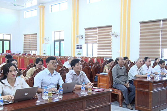 Cổ Đạm tham gia hội nghị trực tuyến báo cáo viên Trung ương tháng 6