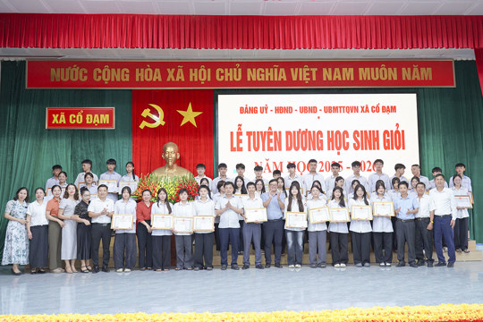 Cổ Đạm tuyên dương 126 học sinh giỏi năm học 2025-2026