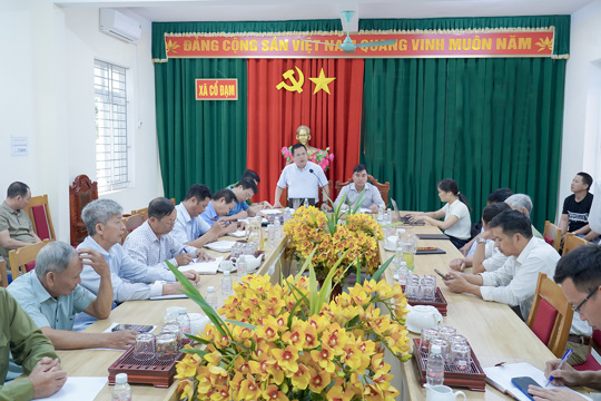 Thống nhất giá dịch vụ máy gặt, máy cày trên địa bàn Cổ Đạm