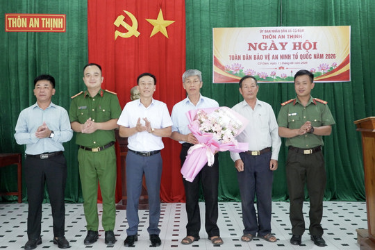 Cổ Đạm ra mắt mô hình “Vùng giáo an toàn về an ninh, trật tự, đoàn kết, phát triển vững mạnh”