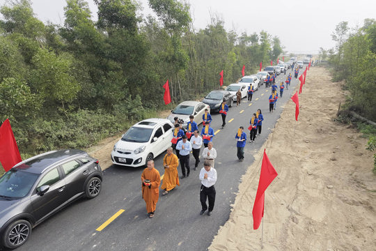 Trang nghiêm lễ yên vị các liệt sĩ Đại đội pháo binh 45 Hà Tĩnh 